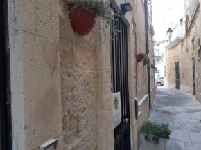 Гостиница Vico del Sole b&b  Лечче